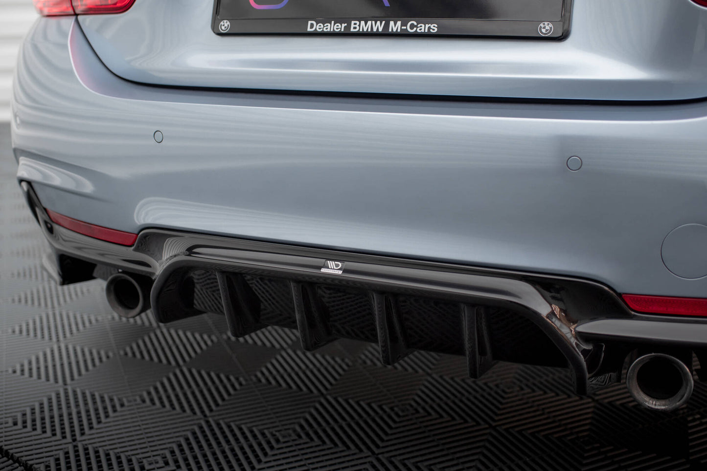 Bagerste diffuser BMW 4 Coupe / Gran Coupe / Cabrio M-Pack F32 / F36 / F33 (Version med single exhausts on both sides)