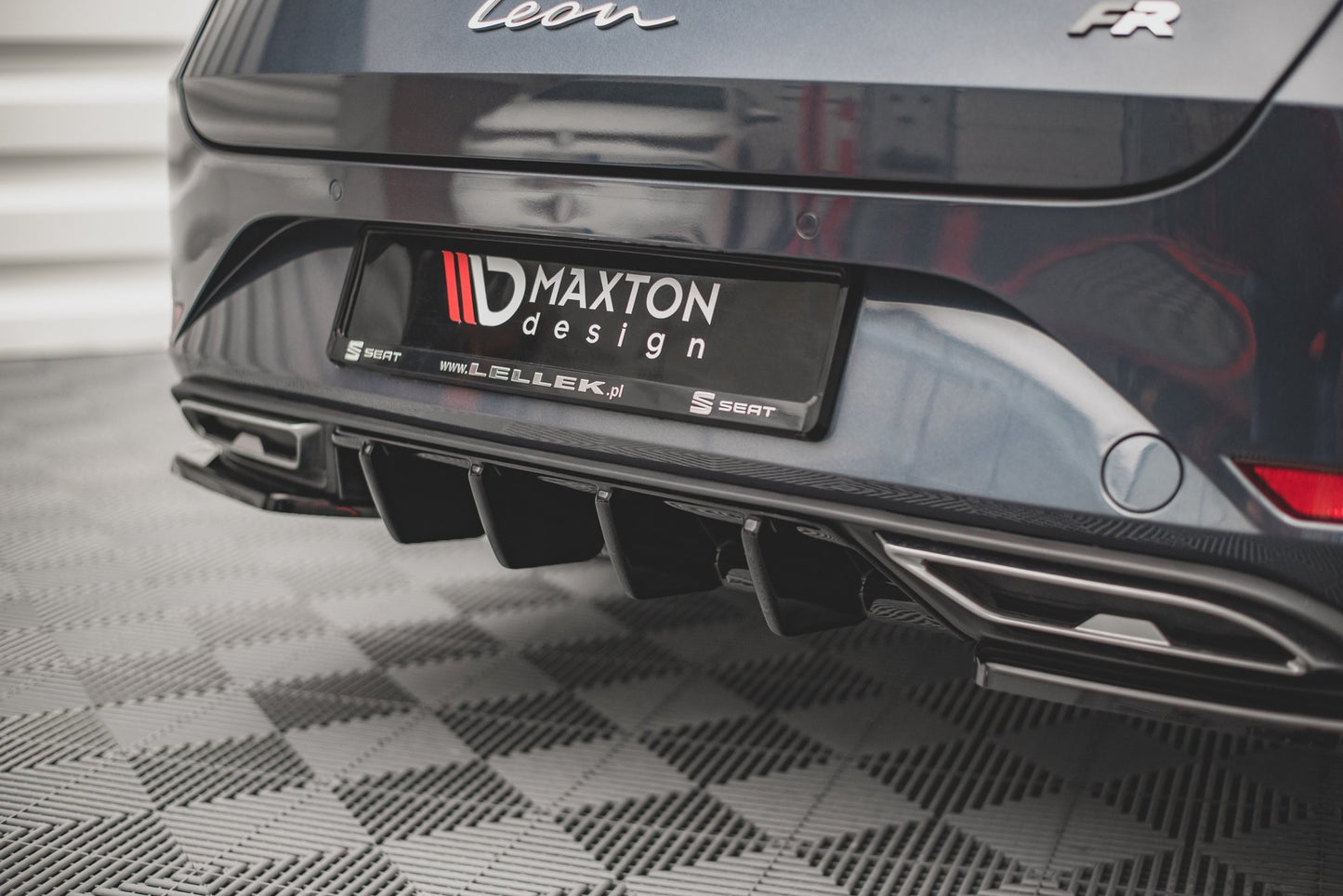 Bagerste diffuser V.1 Seat Leon Mk4