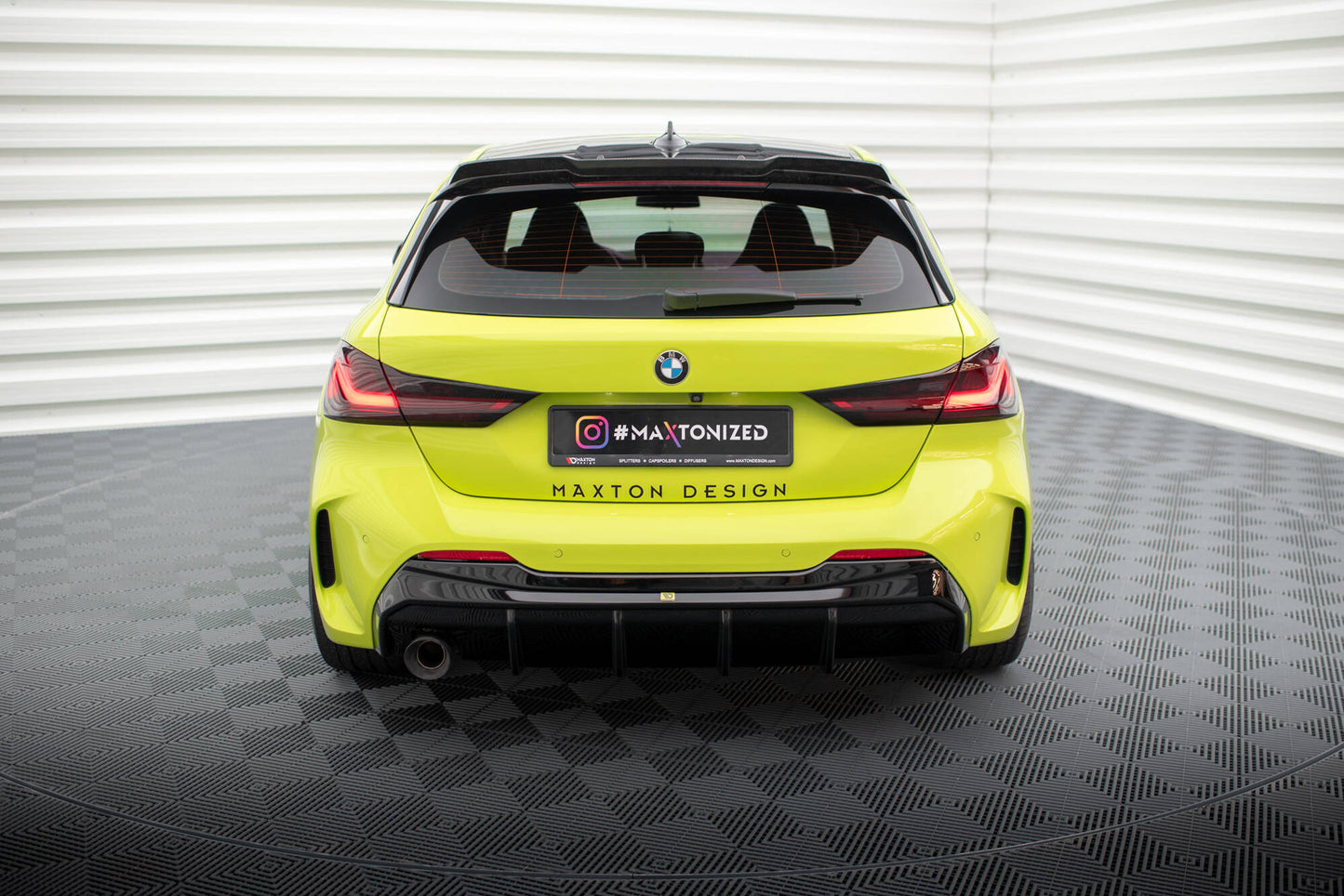 Bagerste diffuser V.3 BMW 1 M-Pack / 128ti F40 (Version med single exhaust tips on one side)