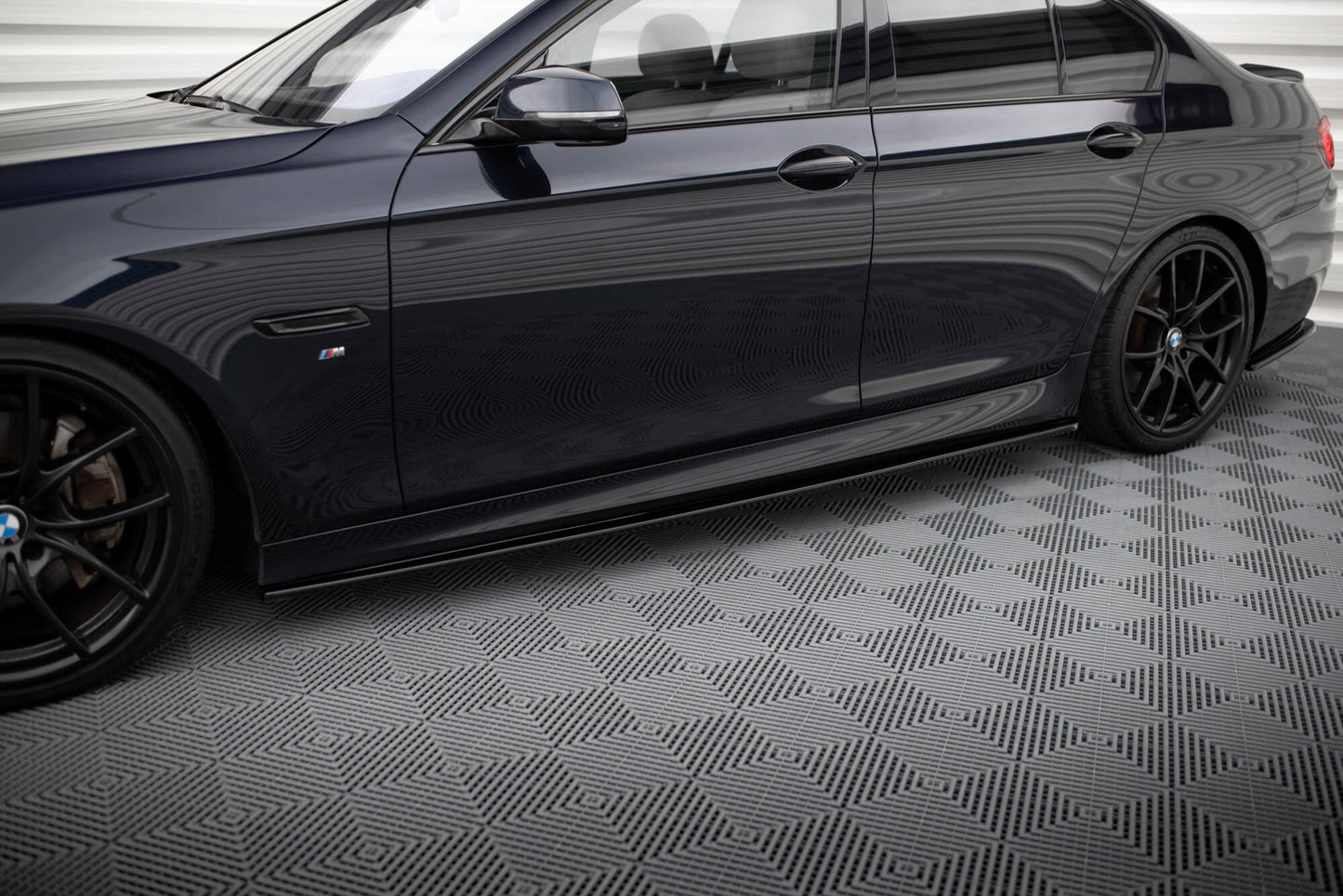 Sideskørter diffuser til BMW 5 F10/ F11 M-POWER/ M-PACK