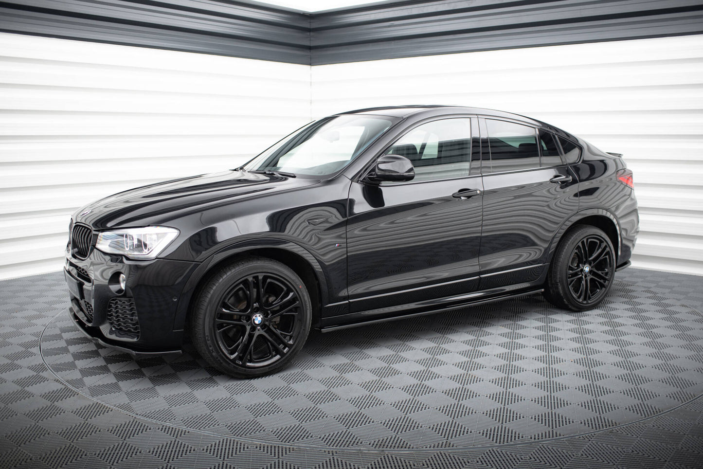 Sideskørter diffuser til BMW X4 M-PACK