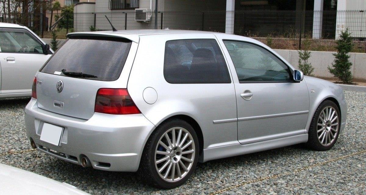 Sideskørter GOLF 4 3 DOOR < R32 LOOK >