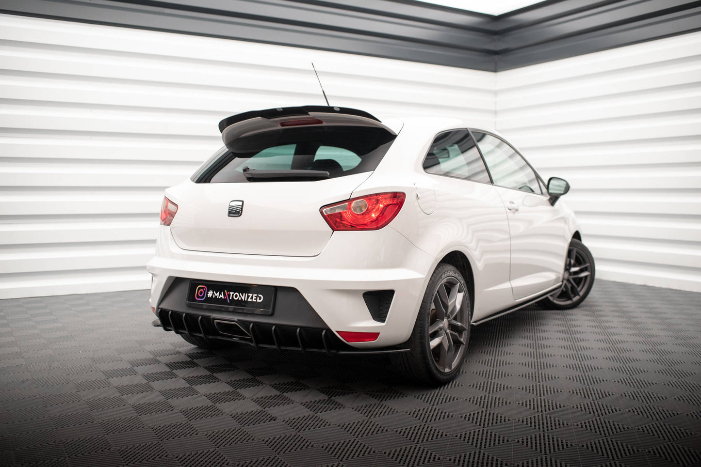 Spoiler cap SEAT IBIZA 4 SPORTCOUPE (PREFACE)