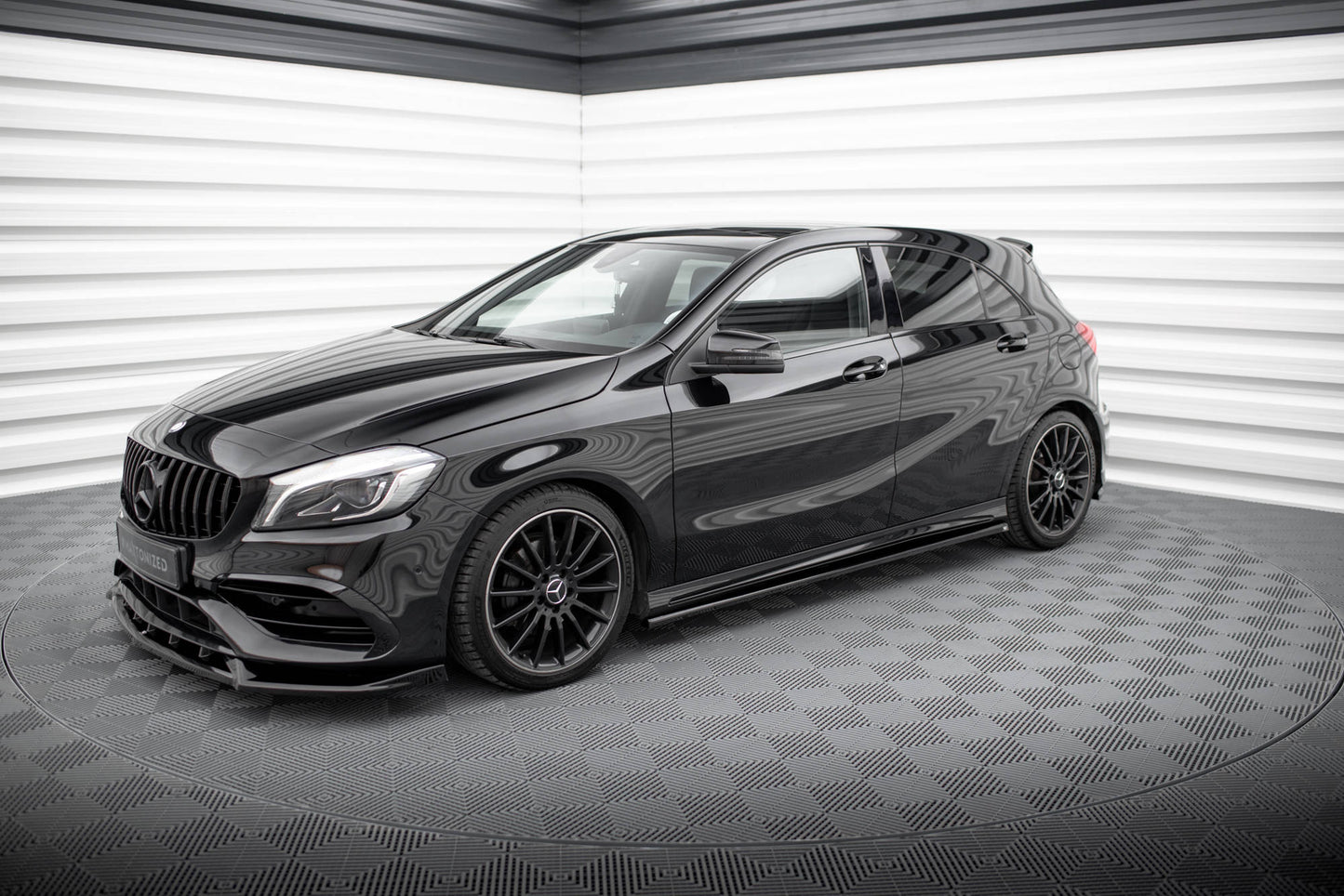 Splitter sæt Mercedes-Benz A AMG-Line W176 Facelift
