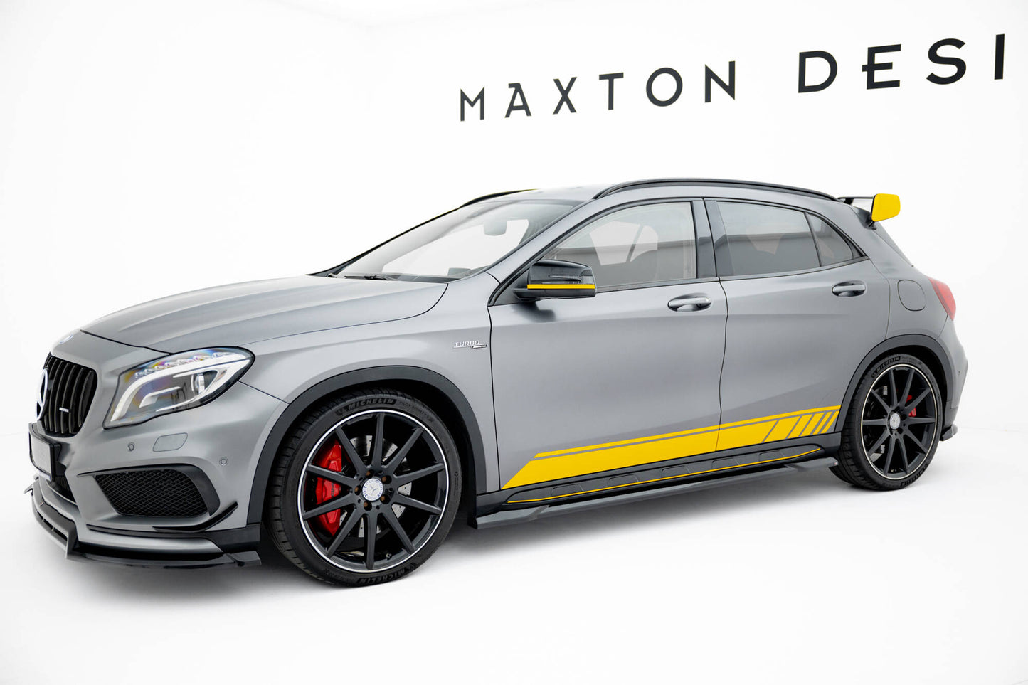 Splitter sæt Mercedes-Benz GLA 45 AMG Off-roader X156