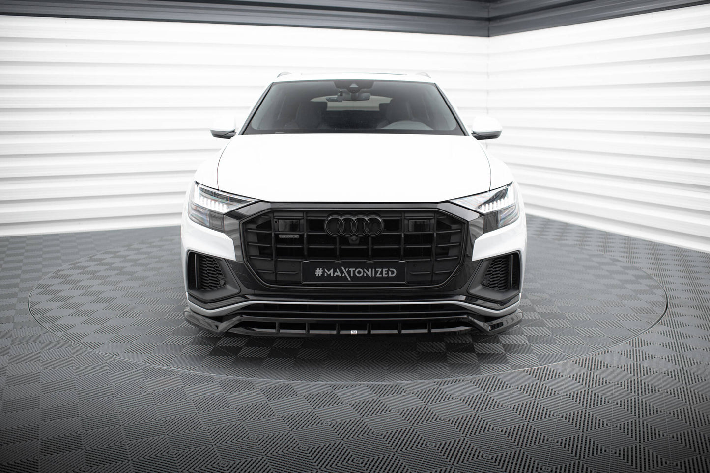 Splitter sæt V.2 Audi SQ8 Mk1
