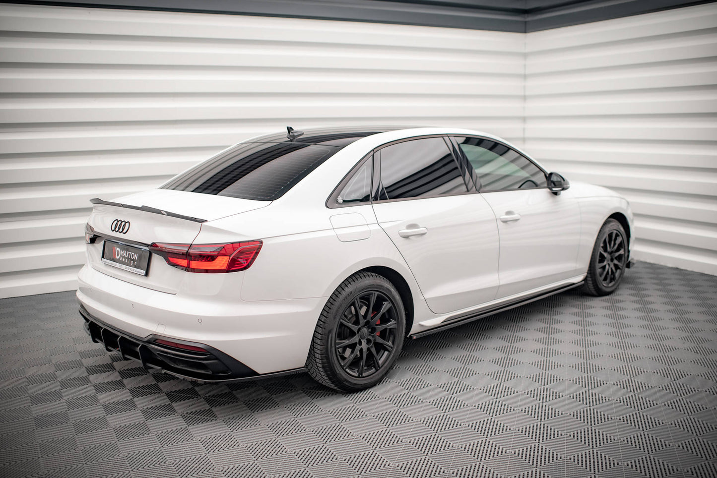 Sideskørter diffuser Audi A4 B9 Facelift