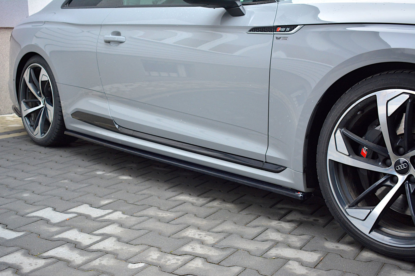 Sideskørter diffuser Audi RS5 Coupe F5