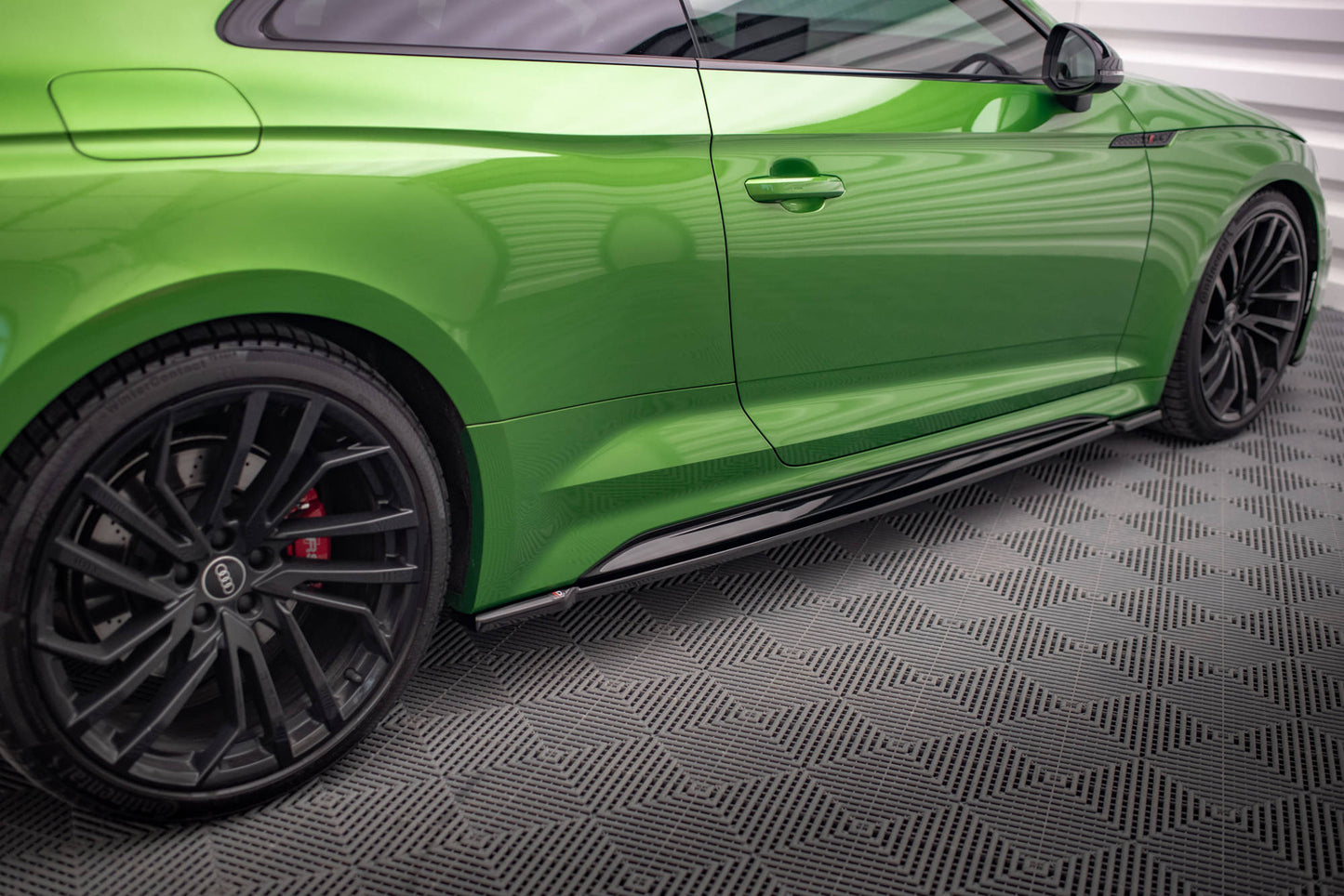 Sideskørter diffuser Audi RS5 Coupe F5 Facelift