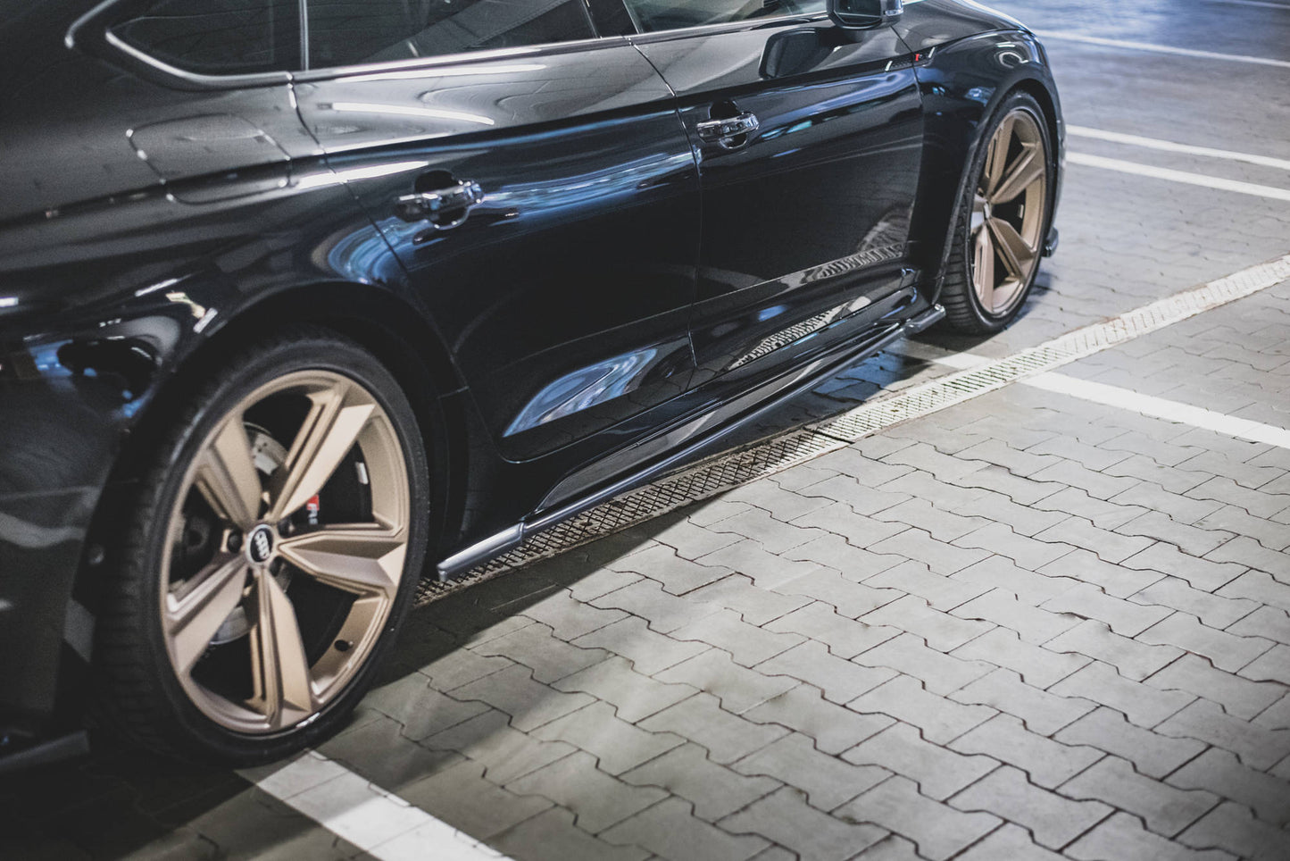 Sideskørter diffuser Audi RS5 Sportback F5 Facelift