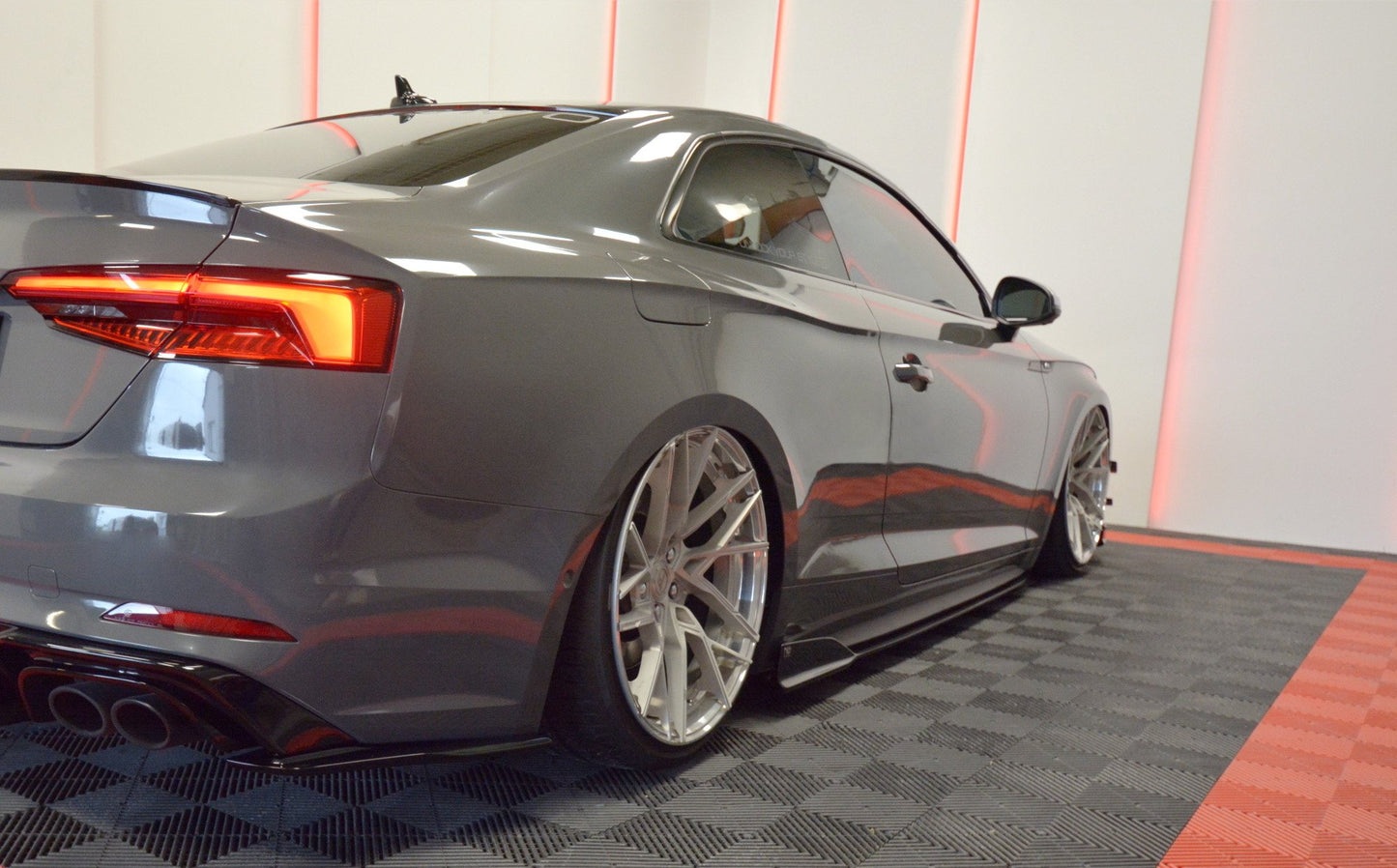 Sideskørter diffuser Audi S5 / A5 S-Line F5 Coupe