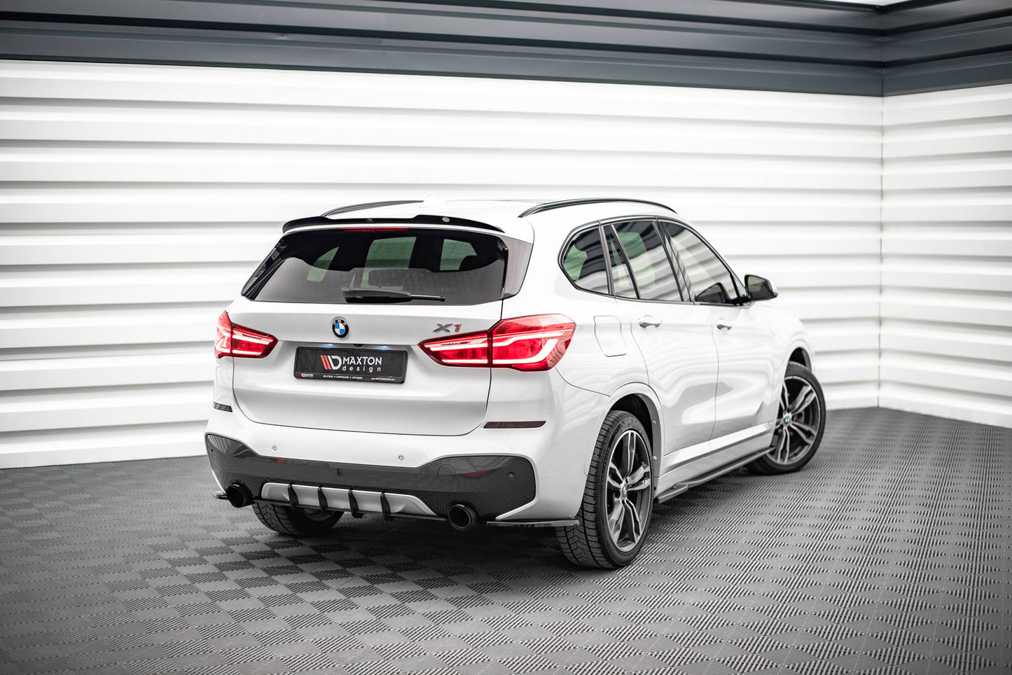 Sideskørter diffuser BMW X1 M-Pack F48 / F48 Facelift