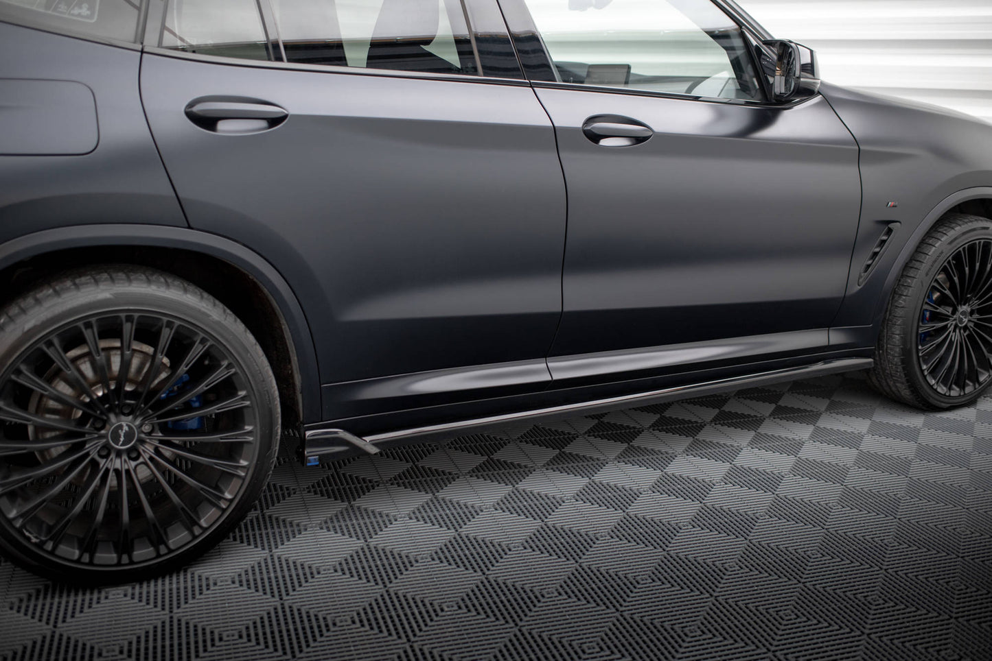 Sideskørter diffuser BMW X3 M-Pack G01 Facelift