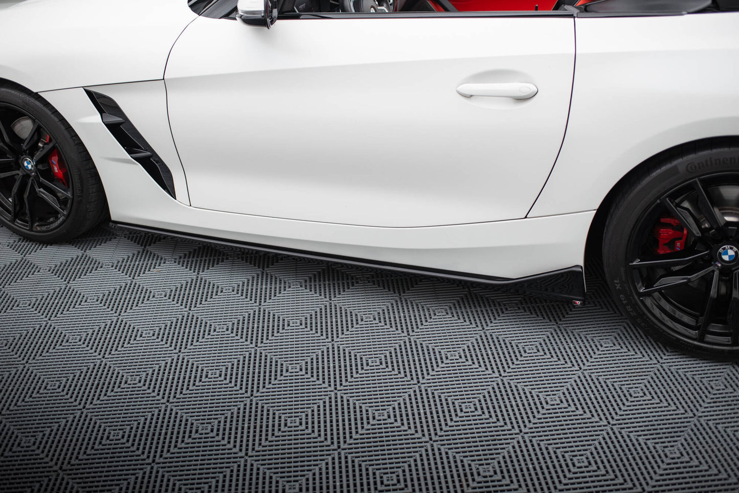 Sideskørter diffuser BMW Z4 M40i / M-Pack G29 Facelift
