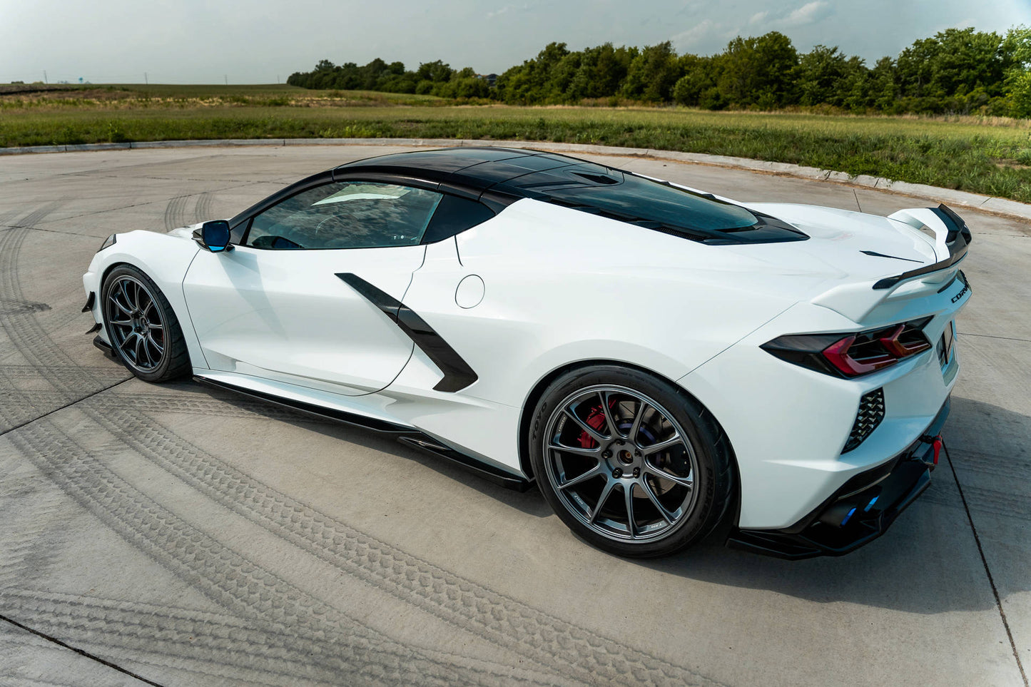 Sideskørter diffuser Chevrolet Corvette C8
