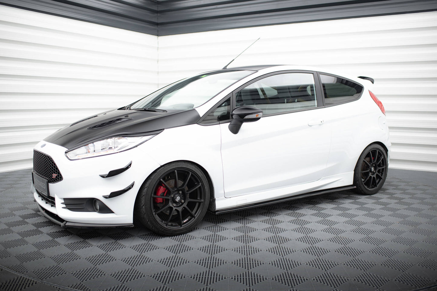 Sideskørter diffuser Ford Fiesta ST / ST-Line Mk7 / Mk7 FL