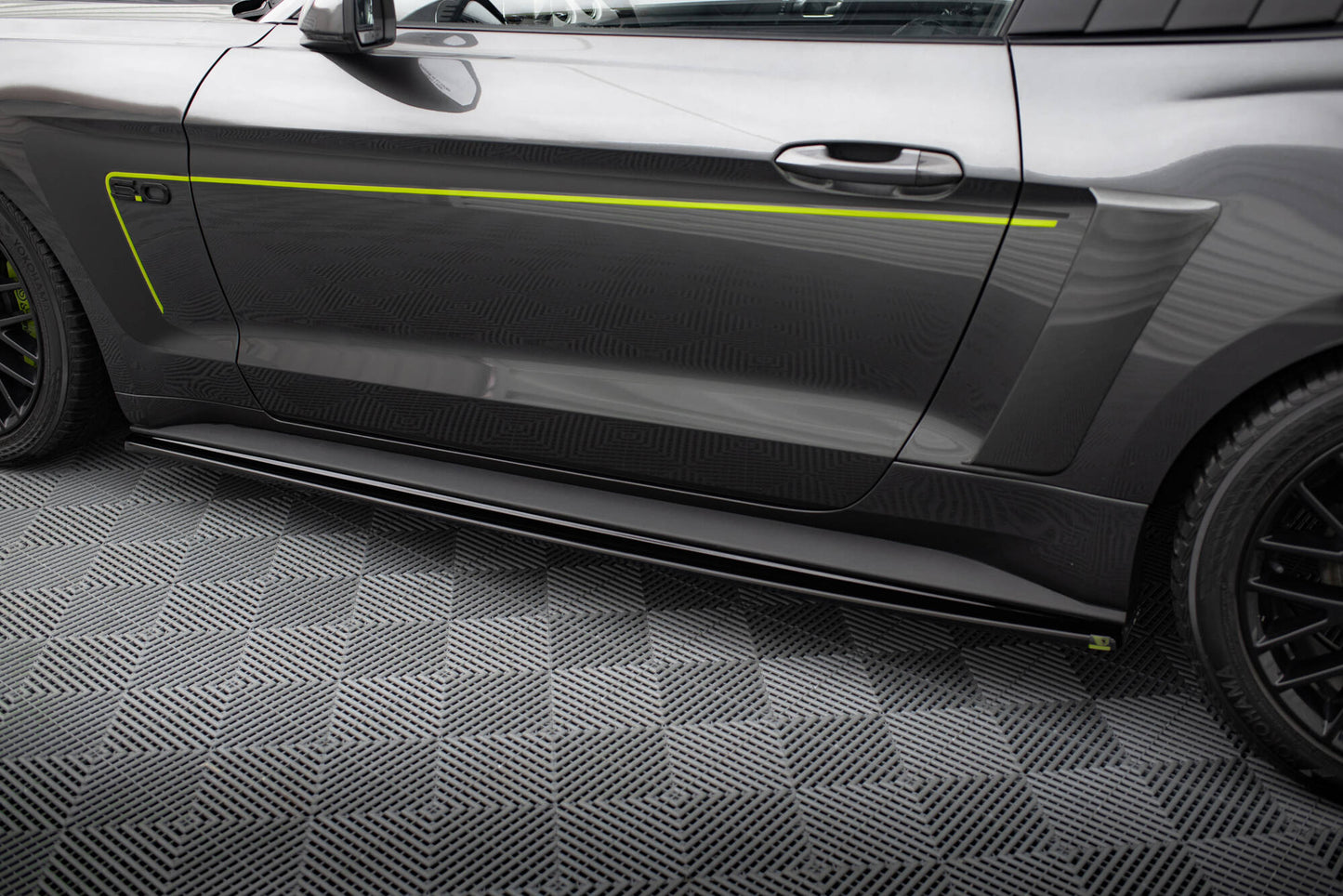 Sideskørter diffuser Ford Mustang GT Mk6
