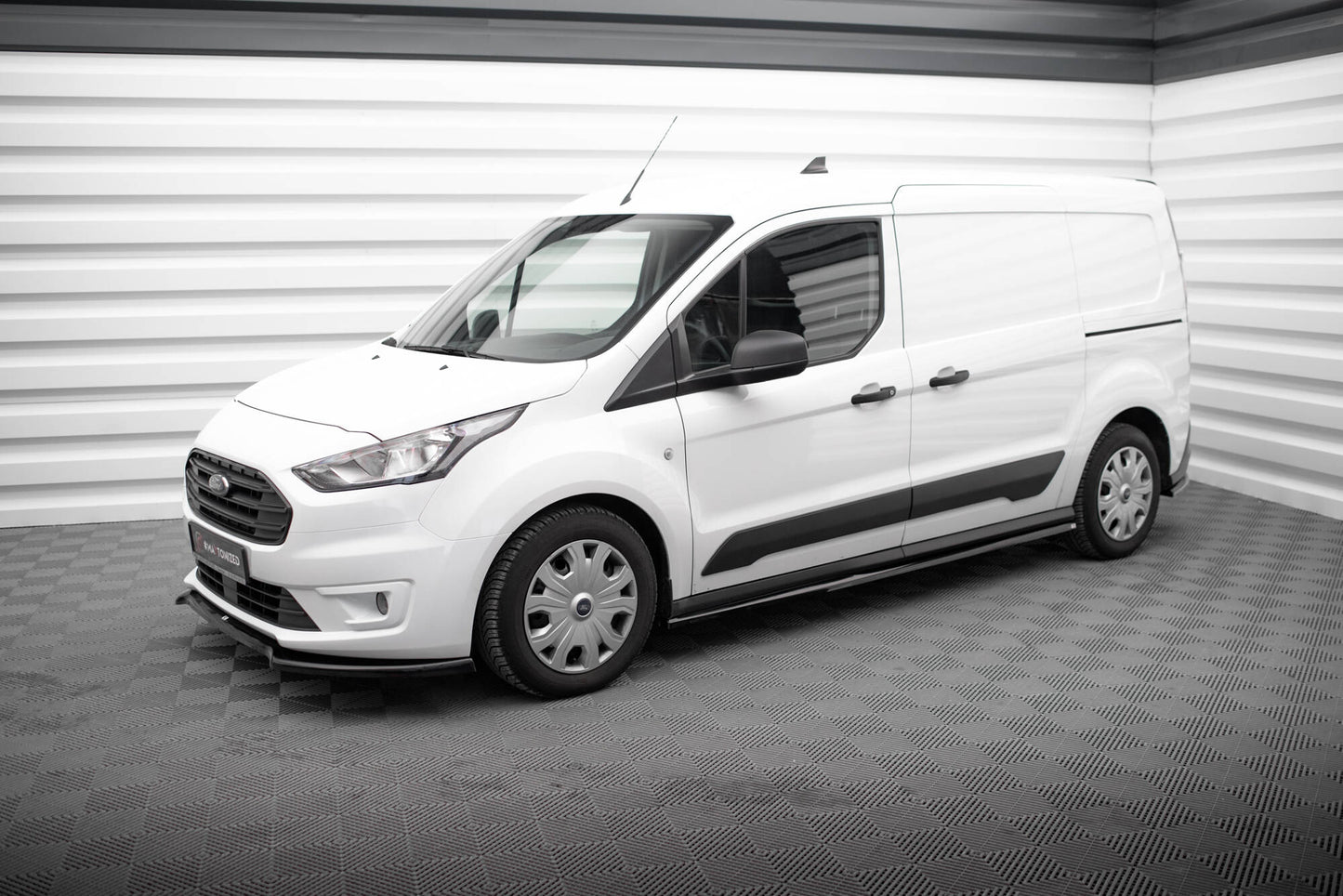 Sideskørter diffuser Ford Transit Connect L2 Mk2 Facelift