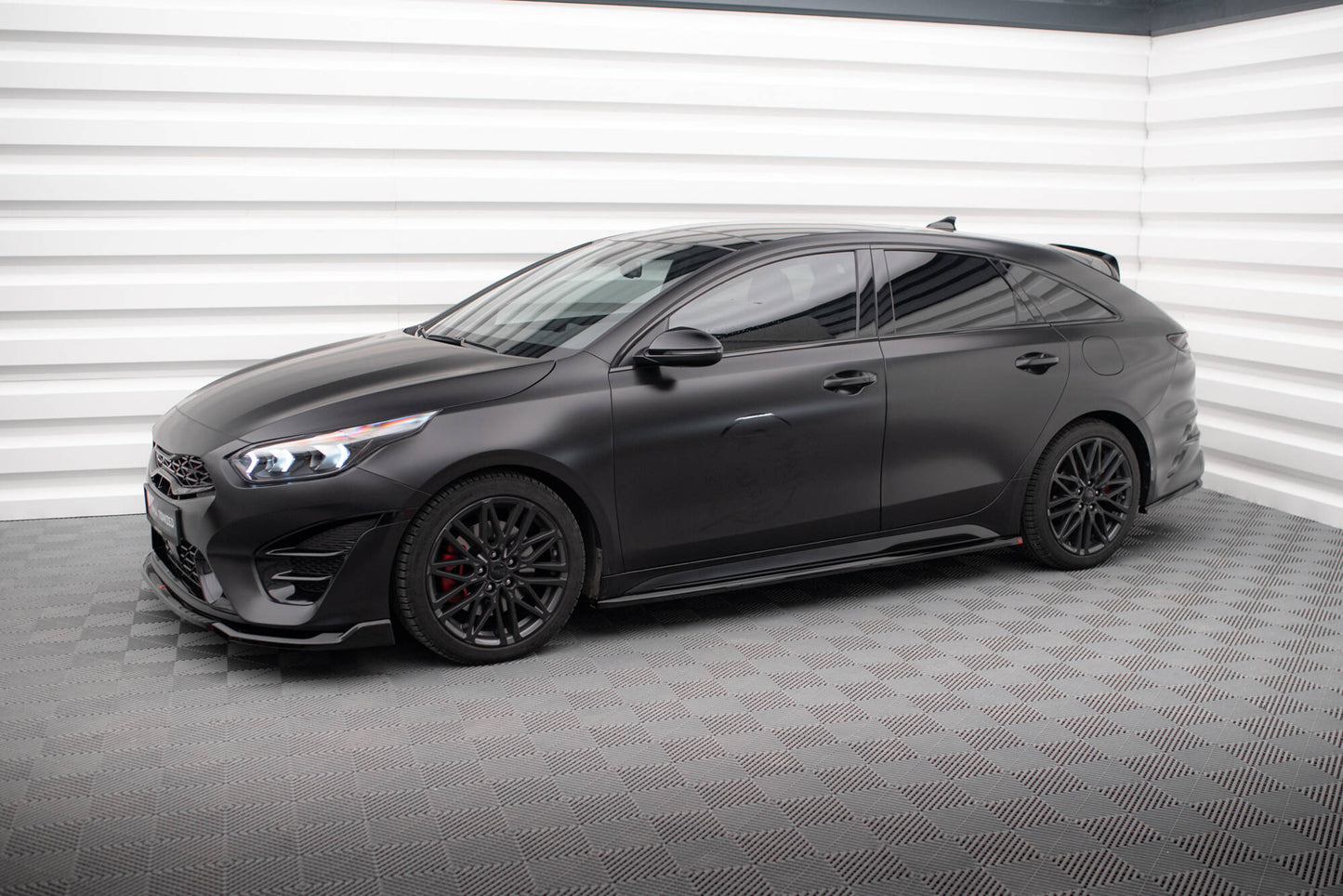 Sideskørter diffuser Kia Proceed GT / GT-Line Mk1 Facelift / Ceed GT Mk3 Facelift