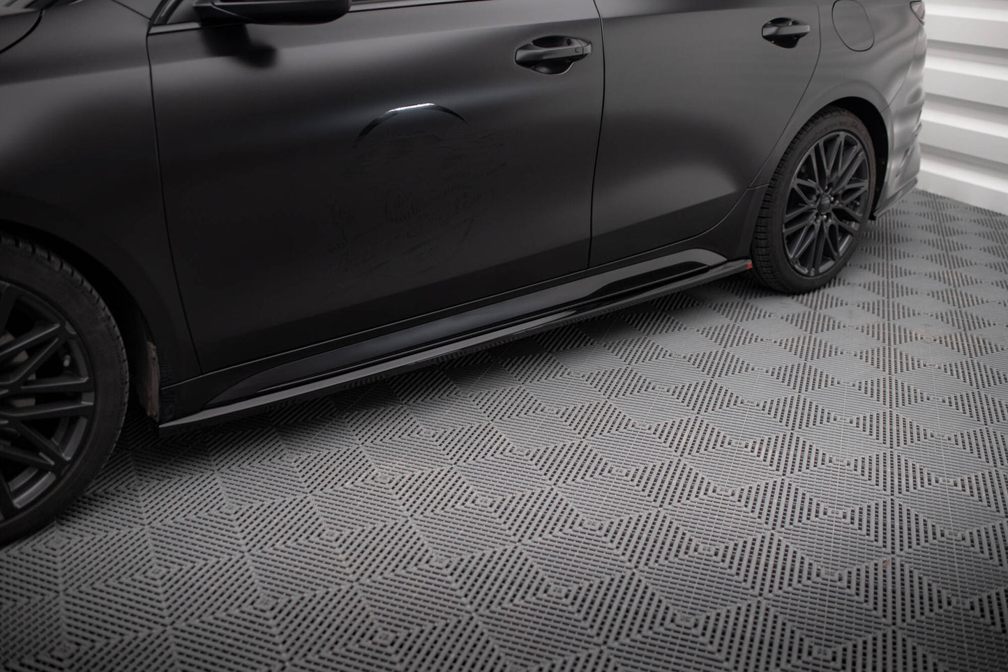Sideskørter diffuser Kia Proceed GT / GT-Line Mk1 Facelift / Ceed GT Mk3 Facelift