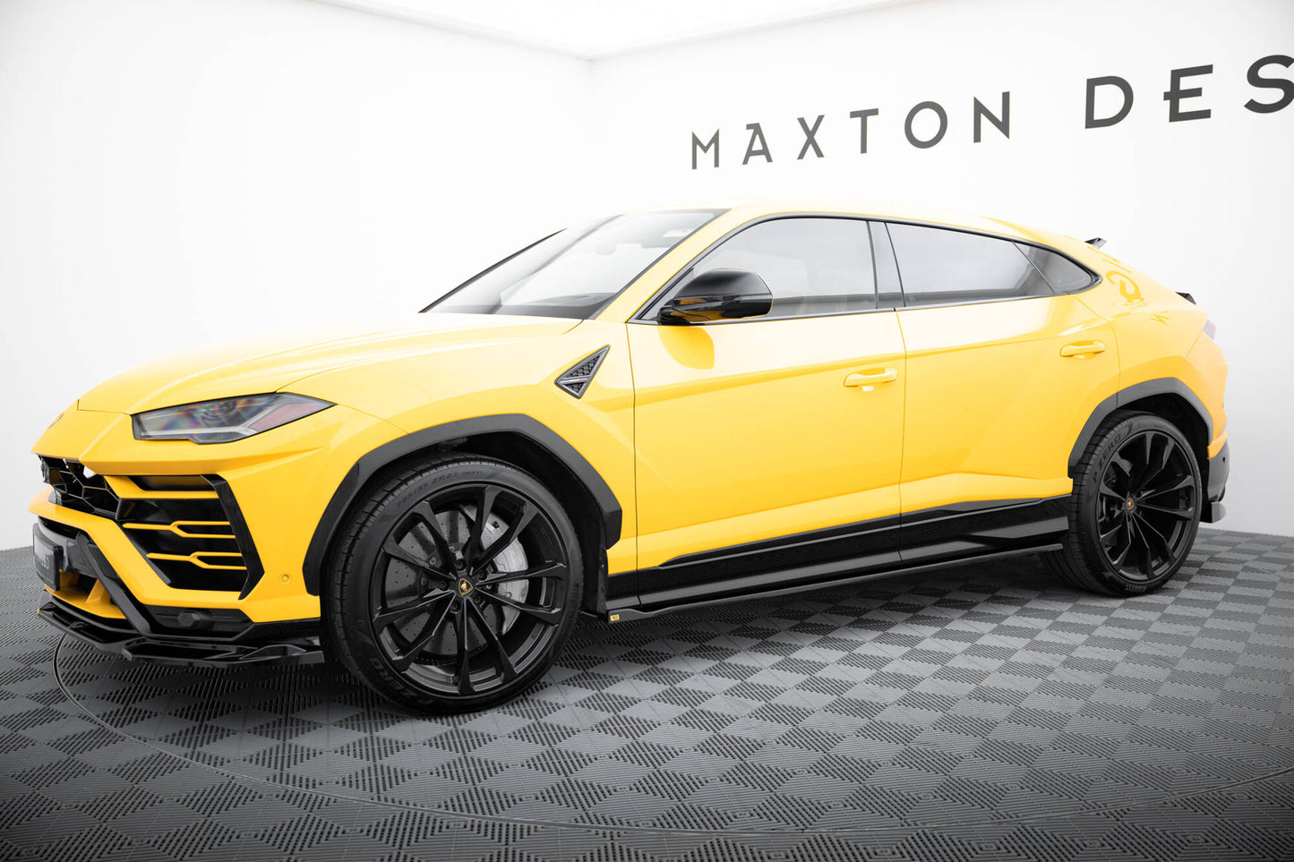 Sideskørter diffuser Lamborghini Urus Mk1