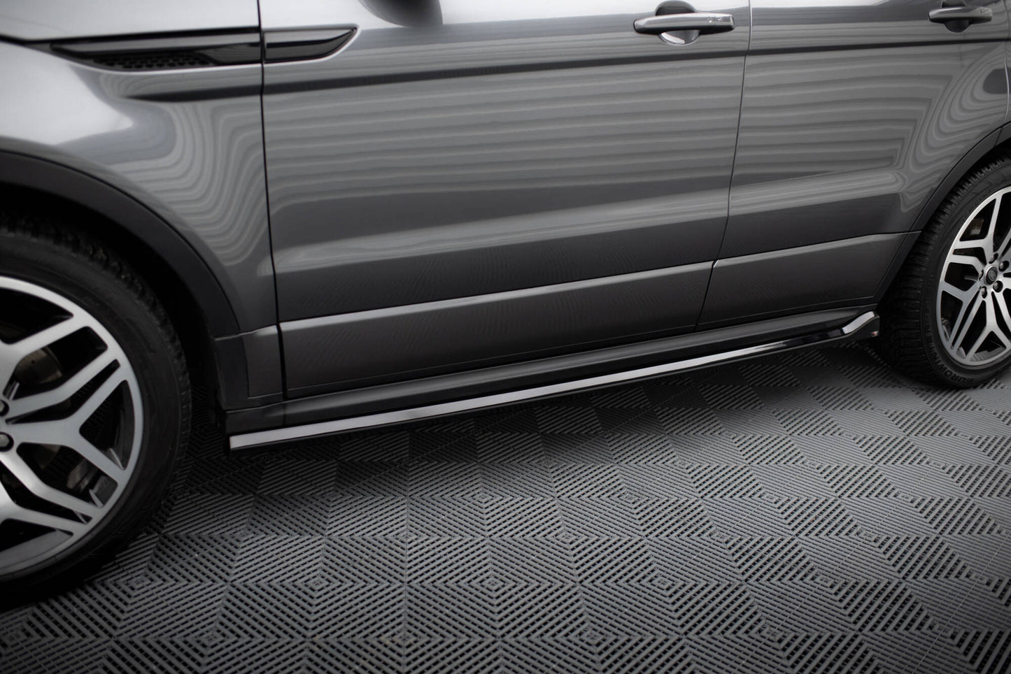 Sideskørter diffuser Land Rover Range Rover Evoque HSE Dynamic Mk1 Facelift