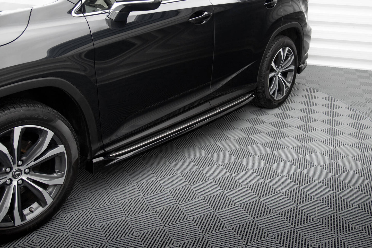 Sideskørter diffuser Lexus RX Mk4 Facelift (version med OEM step rails)