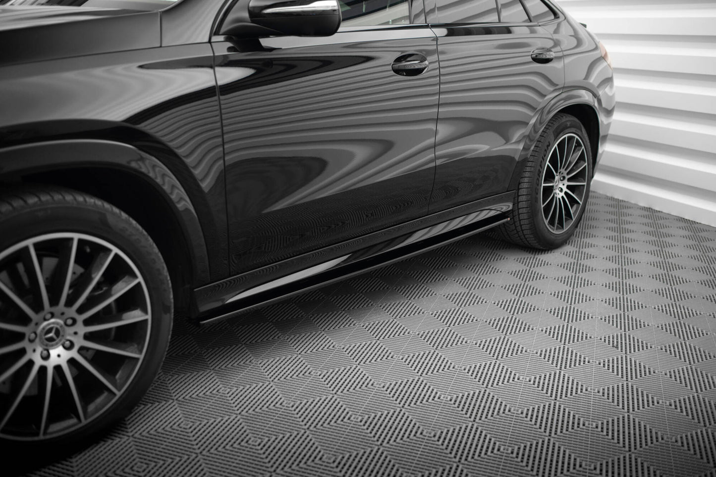Sideskørter diffuser Mercedes-AMG / AMG-Line GLE Coupe C167 / C167 Facelift