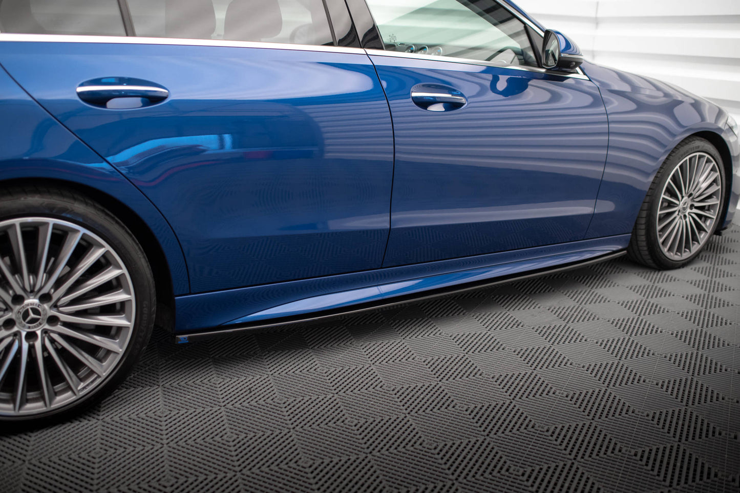 Sideskørter diffuser Mercedes-Benz C AMG-Line / 43 AMG W206