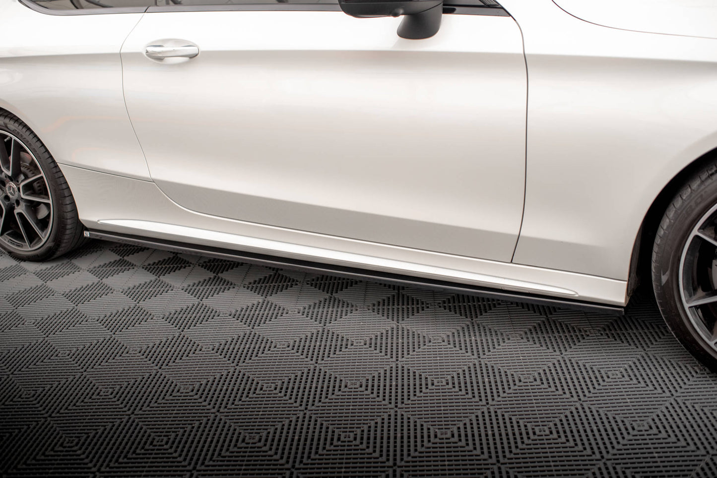 Sideskørter diffuser Mercedes-Benz C Coupe AMG-Line C205 Facelift