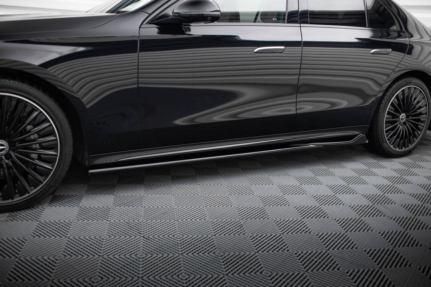 Sideskørter diffuser Mercedes-Benz E AMG-Line W214