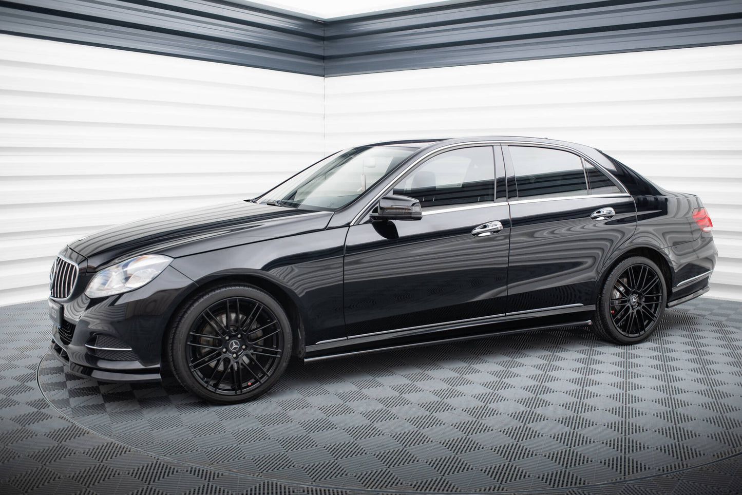 Sideskørter diffuser Mercedes-Benz E W212 Facelift