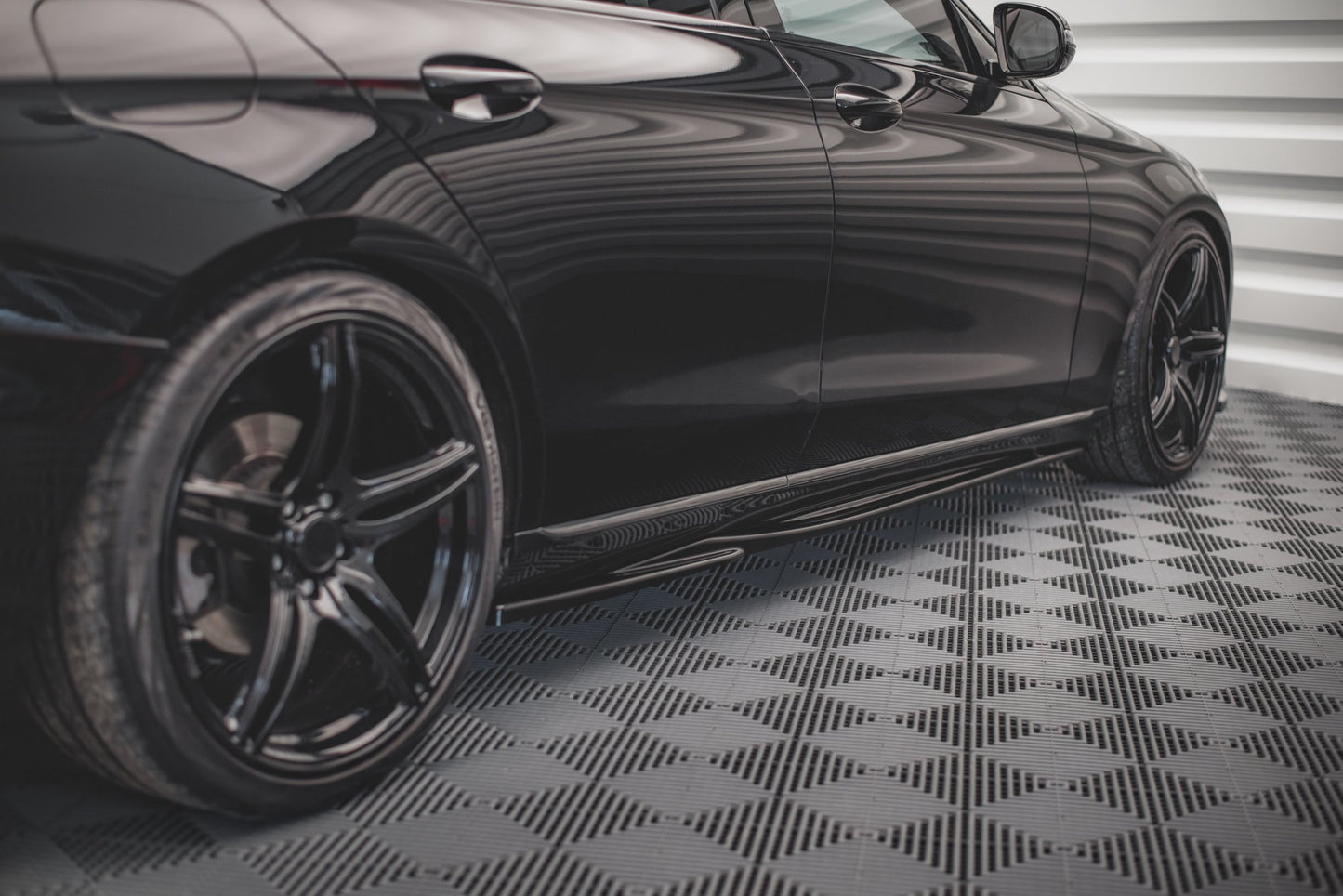 Sideskørter diffuser Mercedes-Benz E W213