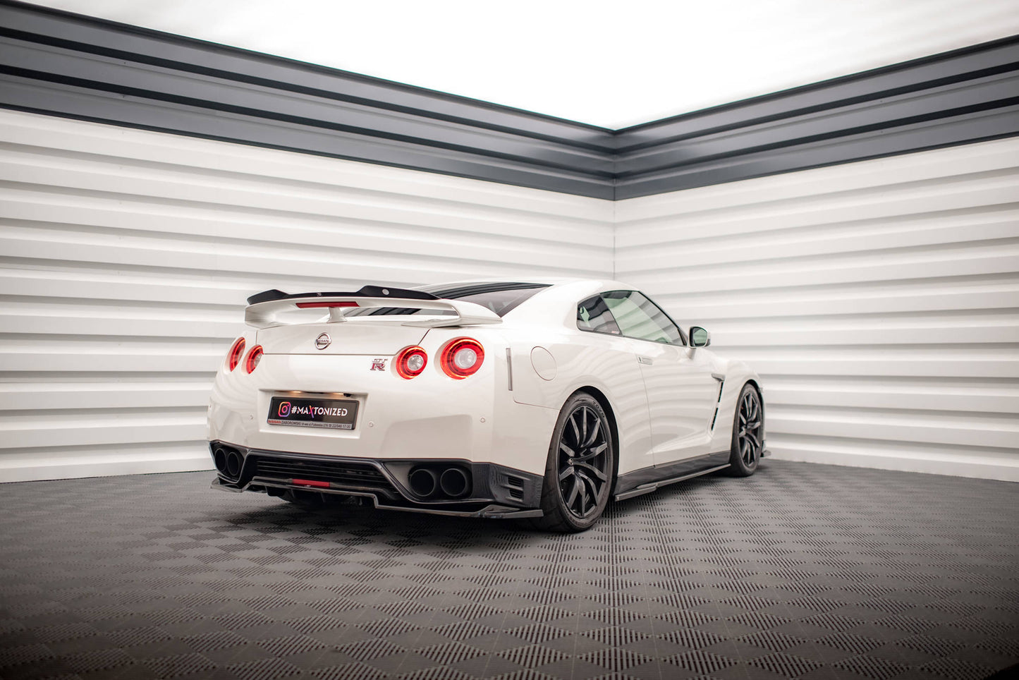 Sideskørter diffuser Nissan GTR R35 Facelift