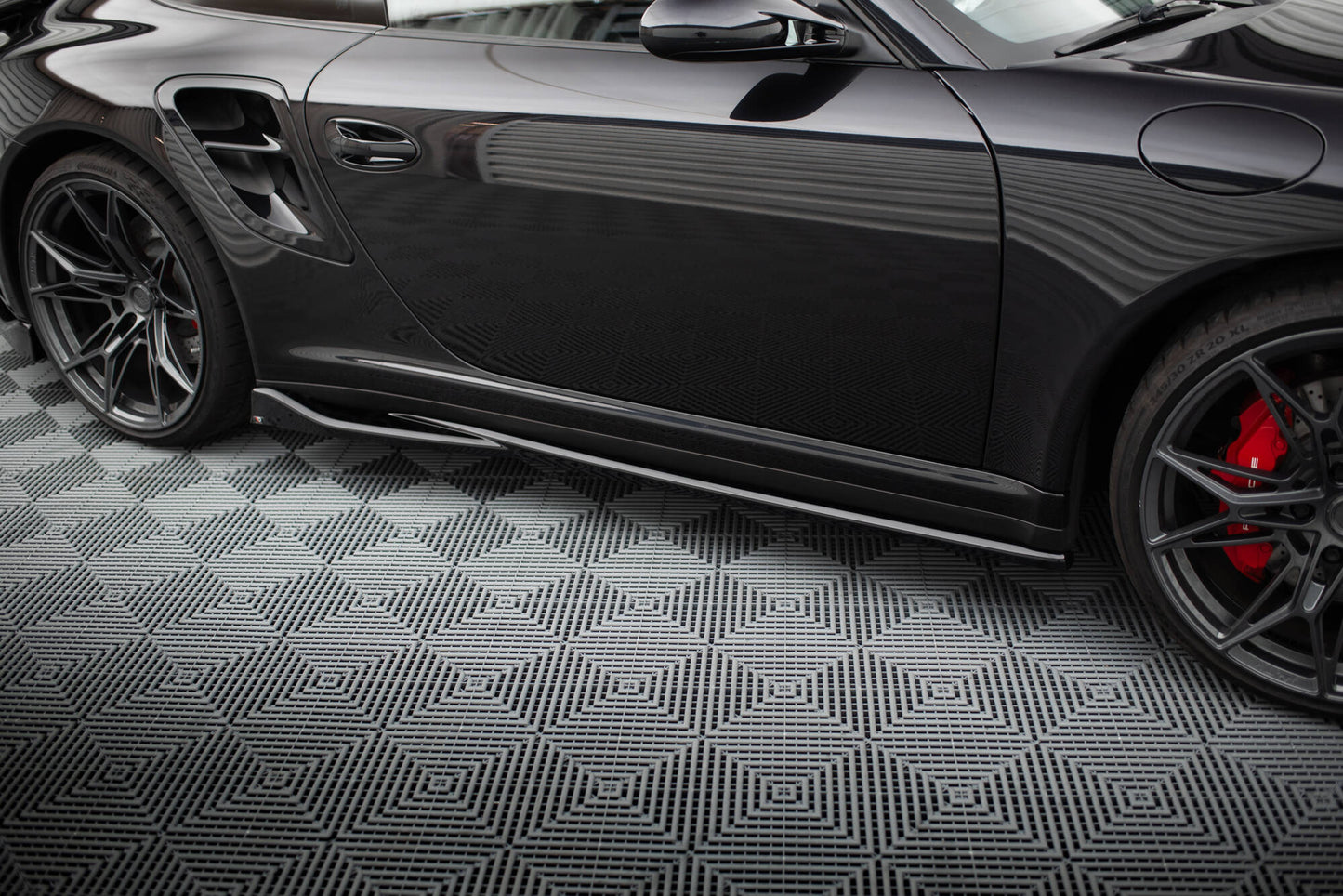 Sideskørter diffuser Porsche 911 Turbo 997