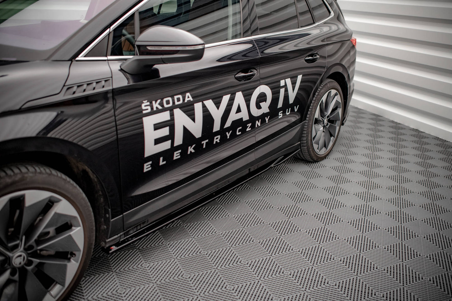 Sideskørter diffuser Skoda Enyaq iV