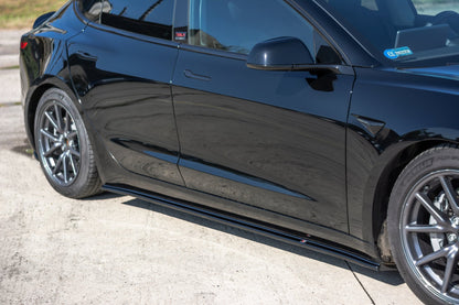 Sideskørter diffuser Tesla Model 3 / Model 3 Performance Mk1 / Mk1 Facelift