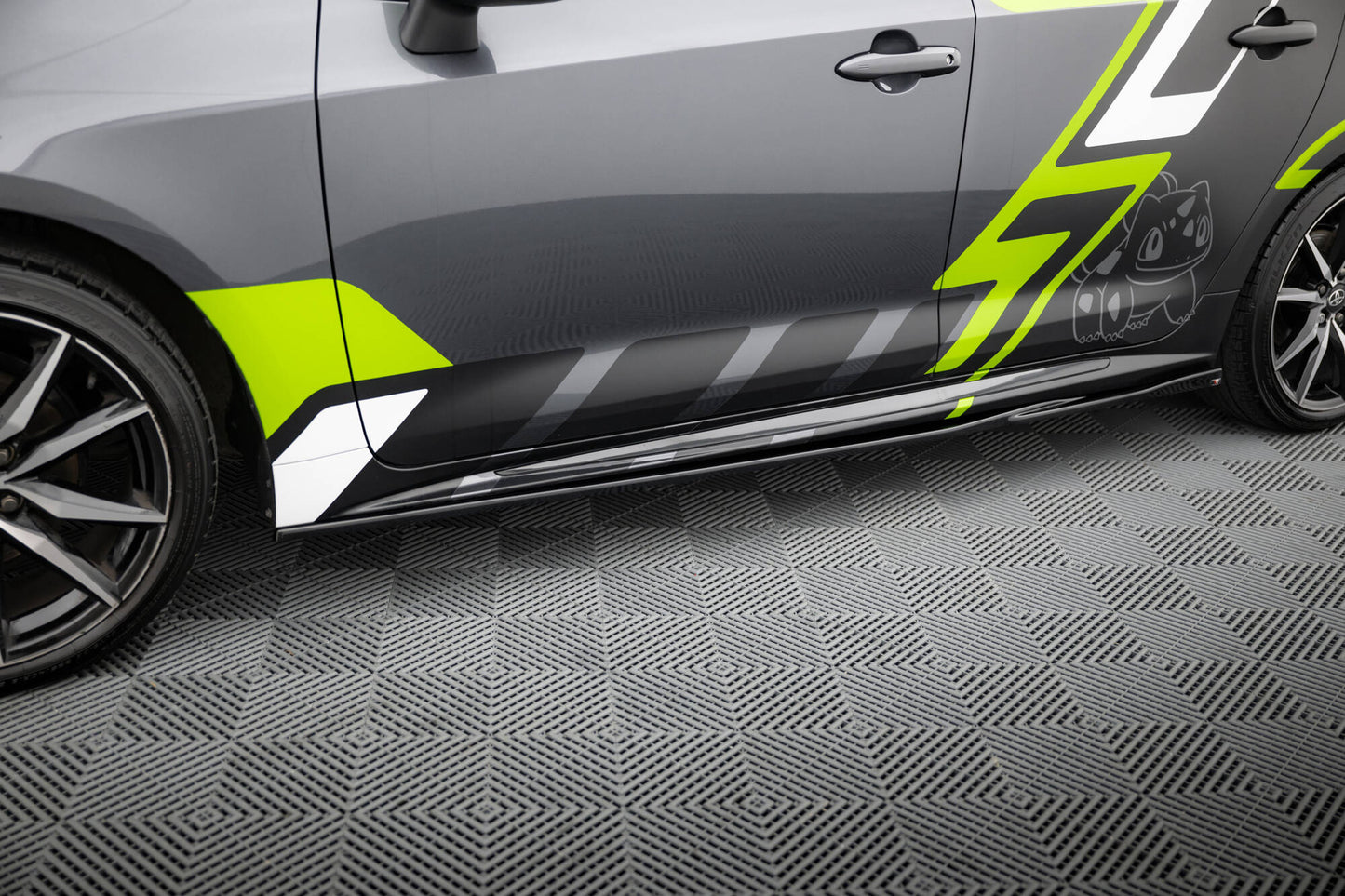Sideskørter diffuser Toyota Corolla GR Sport Touring Sports XII