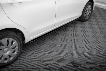 Sideskørter diffuser Toyota Yaris Mk3 Facelift