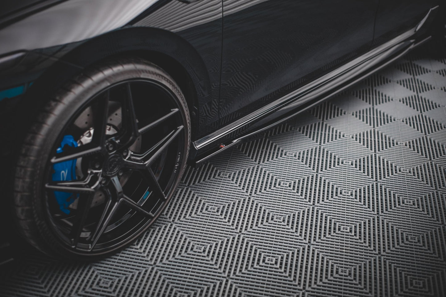 Sideskørter diffuser V.1 Volkswagen Golf R Mk8