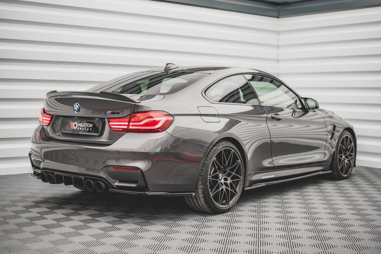 Sideskørter diffuser V.2 BMW M4 F82