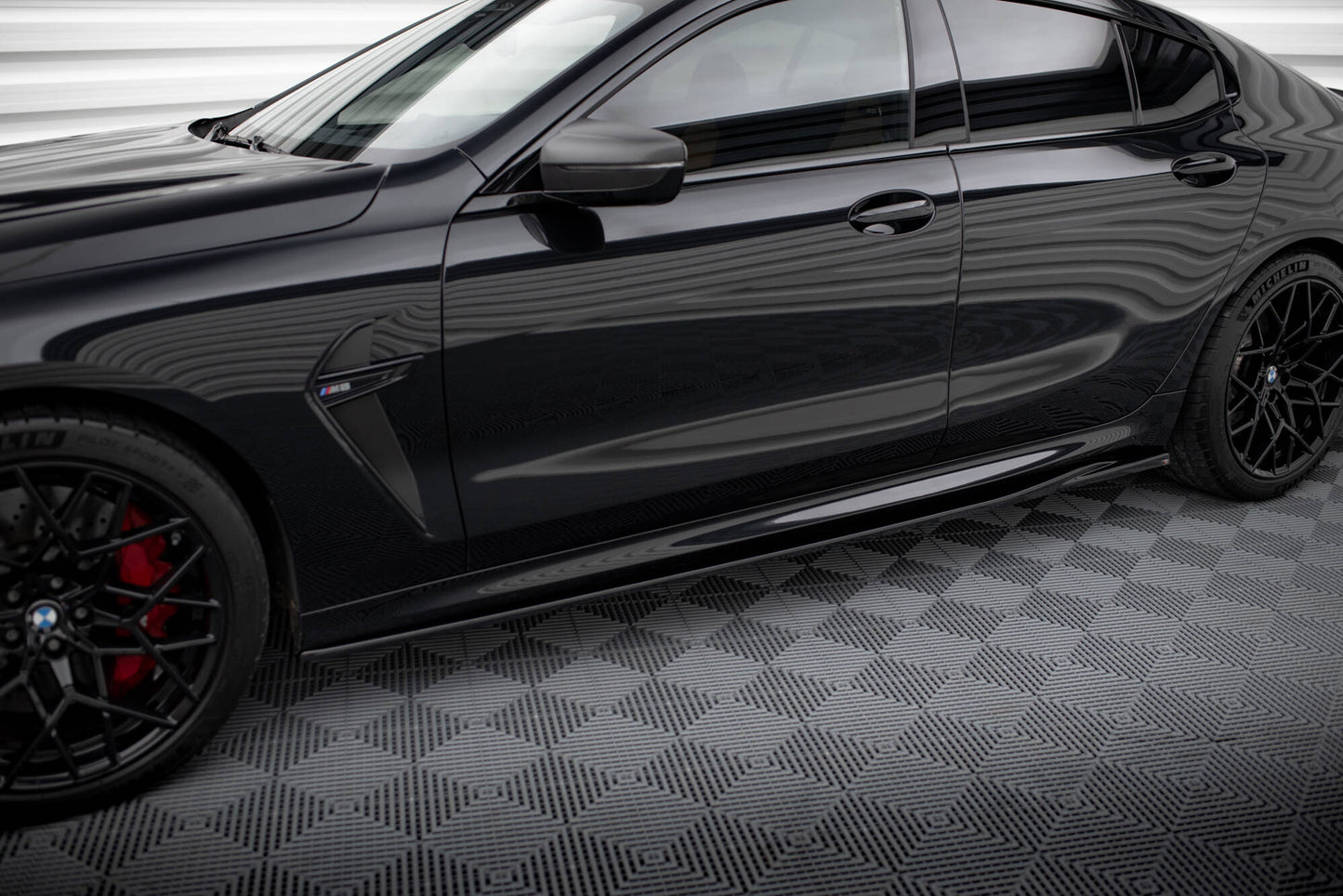 Sideskørter diffuser V.2 BMW M8 Gran Coupe F93 / 8 Gran Coupe M-Pack G16