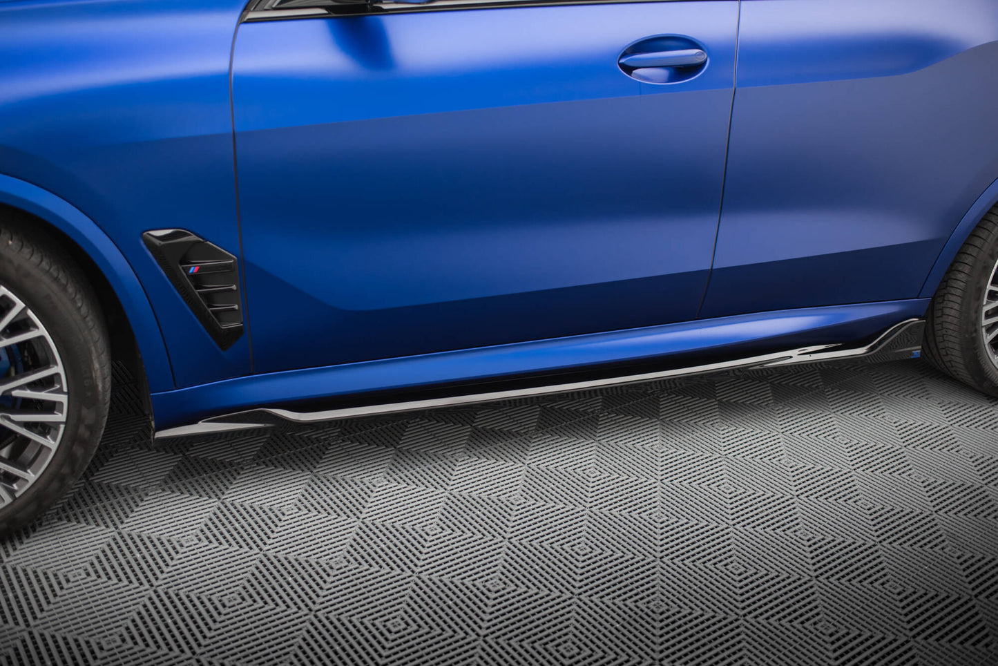 Sideskørter diffuser V.2 BMW X5 M-Pack G05 Facelift