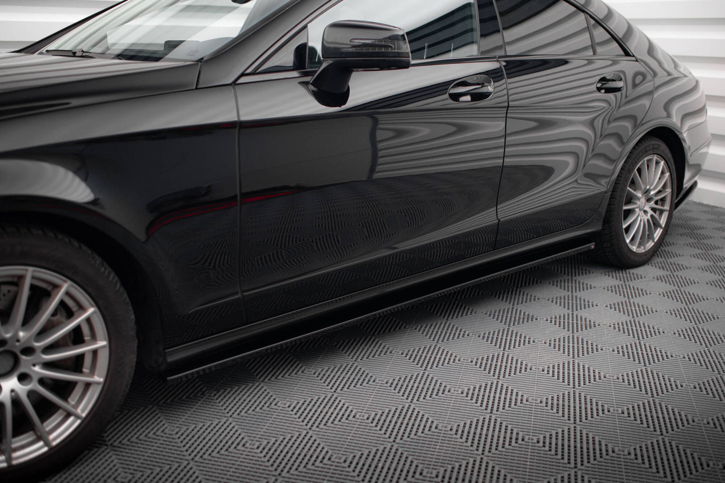Sideskørter diffuser V.2 Mercedes-Benz CLS C218