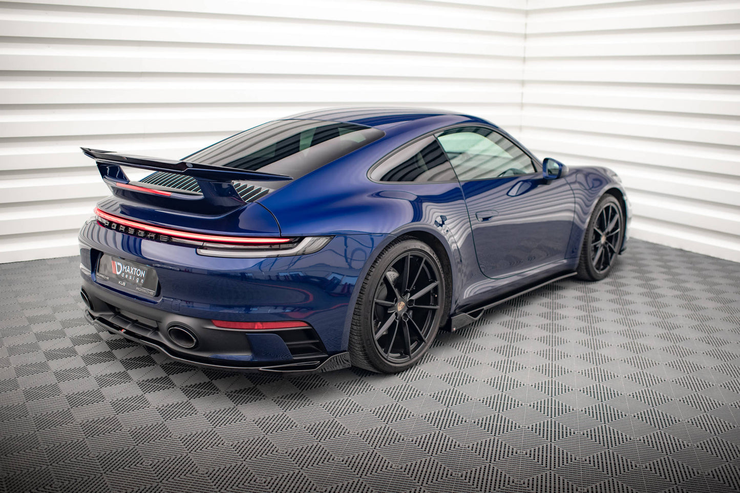 Sideskørter diffuser V.2 Porsche 911 Carrera Aero / Carrera GTS 992