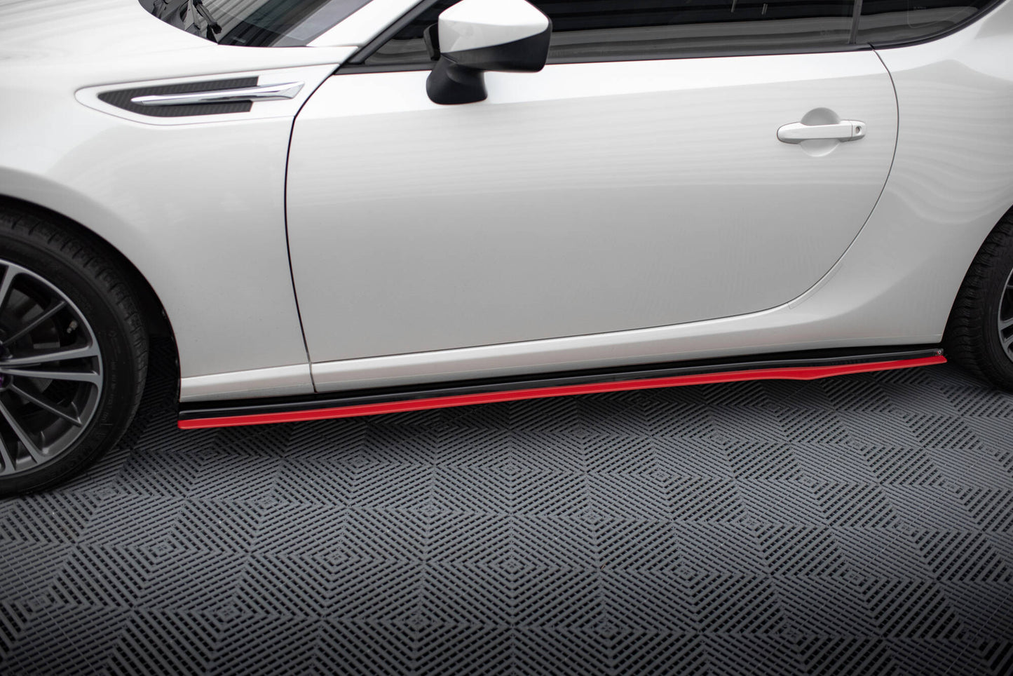 Sideskørter diffuser V.2 Subaru BRZ Mk1 / Mk1 Facelift / Toyota GT86 Facelift