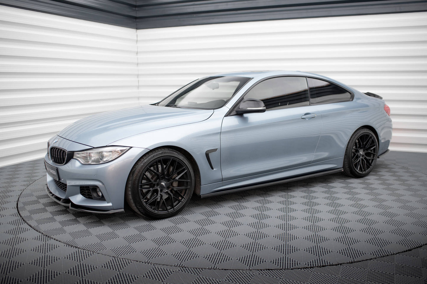 Sideskørter diffuser V.3 BMW 4 Coupe / Gran Coupe / Cabrio M-Pack F32 / F36 / F33