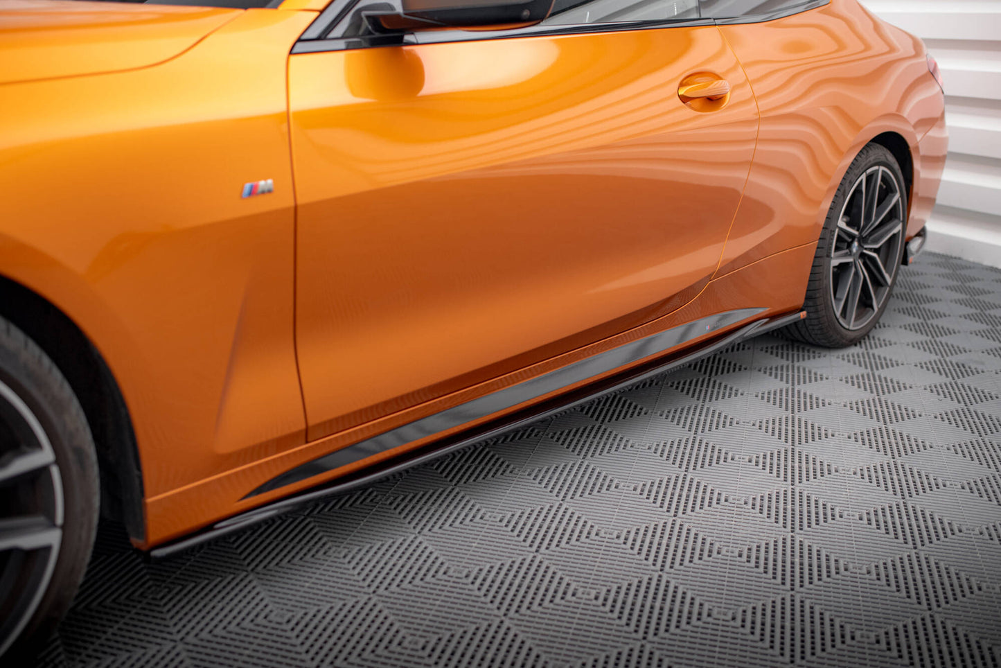 Sideskørter diffuser V.3 BMW 4 M-Pack / M440i G22 / G23 / G22 Facelift / G23 Facelift