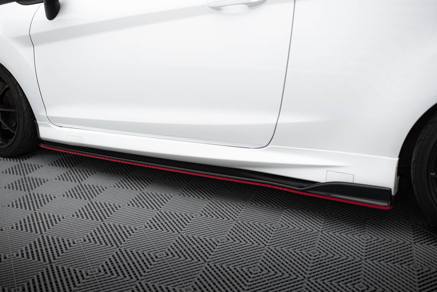 Sideskørter diffuser V.3 Ford Fiesta ST / ST-Line Mk7