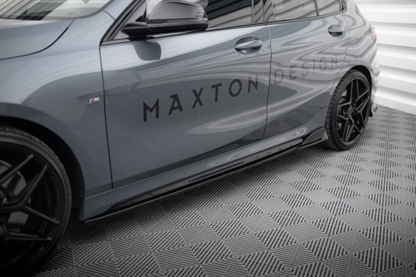 Sideskørter diffuser V.3 til BMW 1 M-Pack/ M135i / 128ti F40